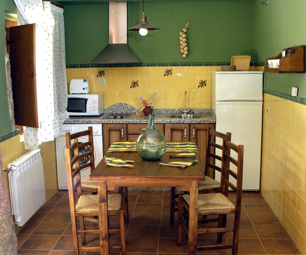 Casas Rurales Acebuche view 5