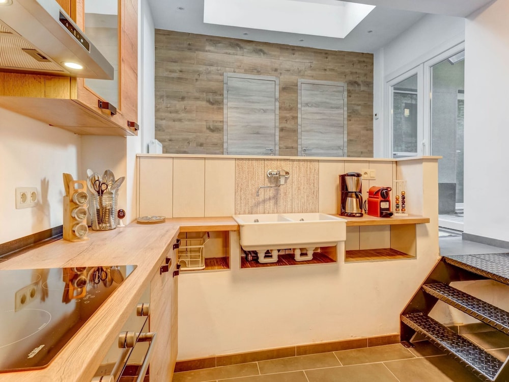 Cosy Holiday Home in Hastiere With a Terrace