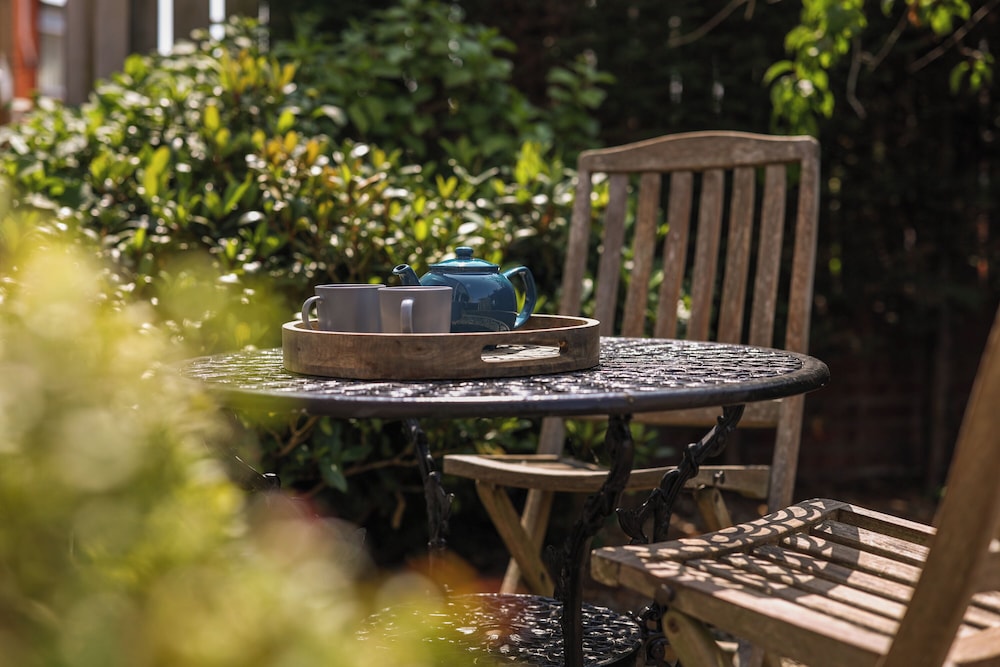Cherry Tree House - North East Escapes