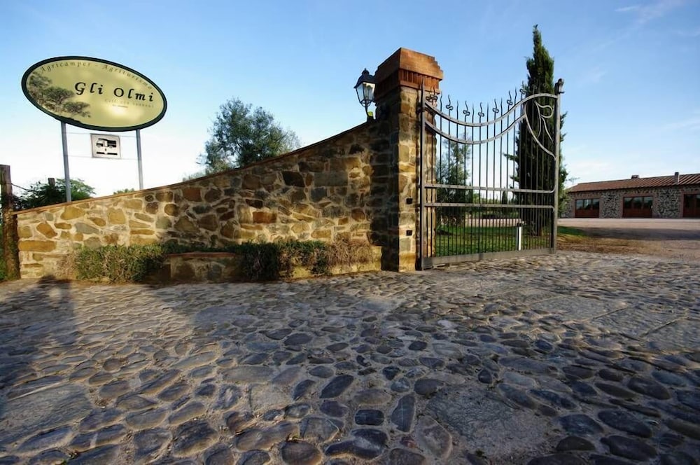 Agriturismo La Poderina e Gli Olmi