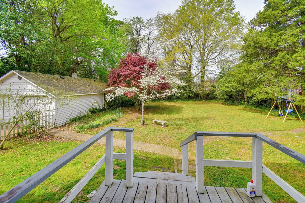 Historic Manor w/ Screened Porch in Elizabeth City