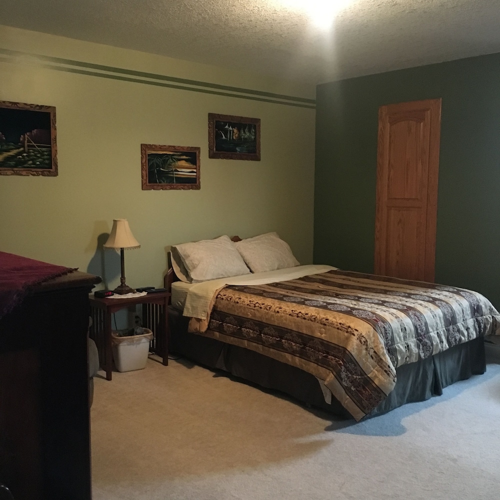 Heritage Homestead Inn
