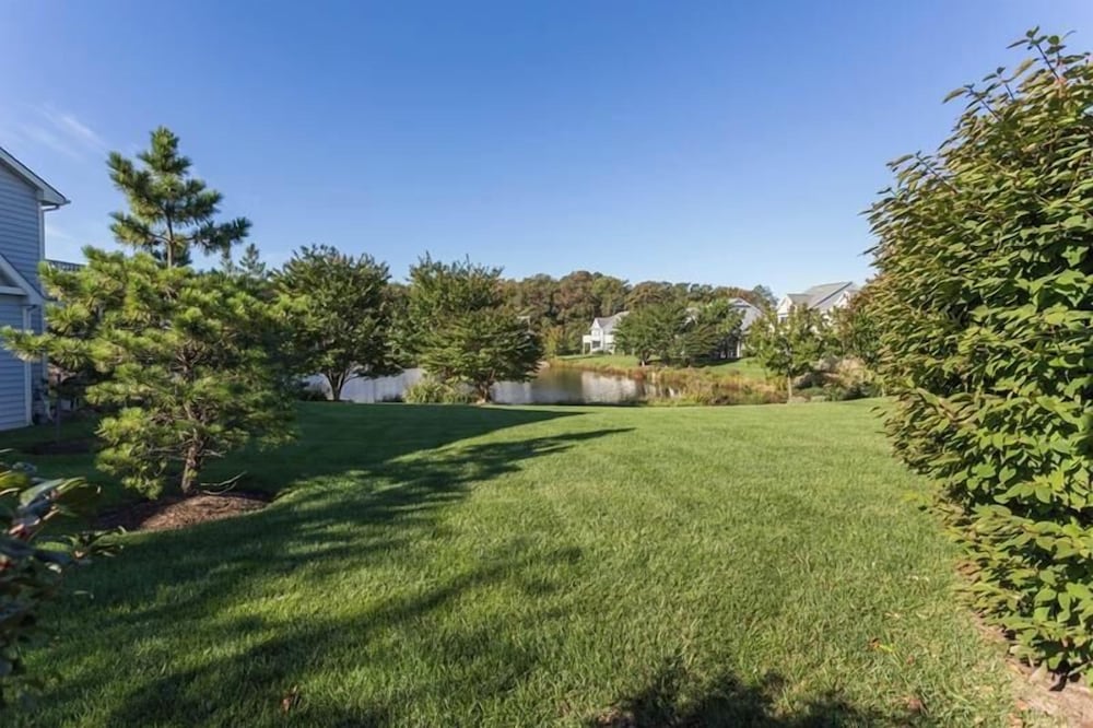 Spring Lake 758