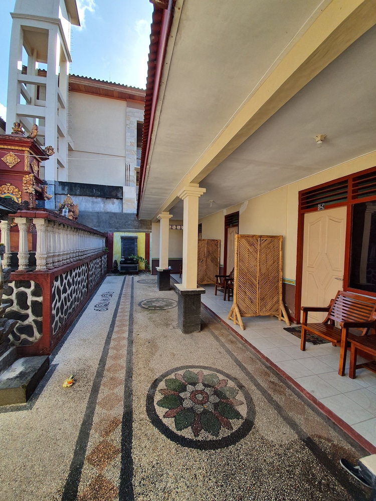 Hotel Astawa Lombok II view 3