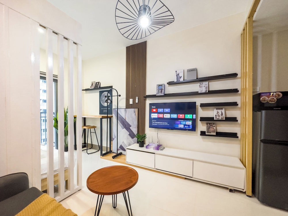GemstoneBR in SMDC Fame Residences