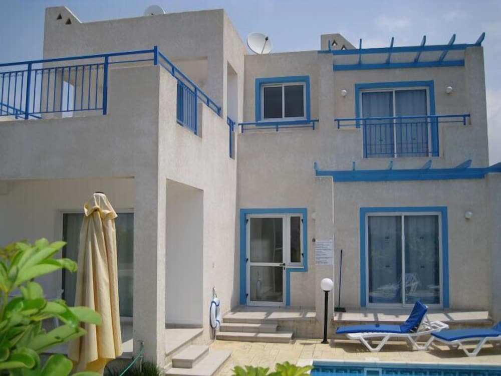 Philippos Villas