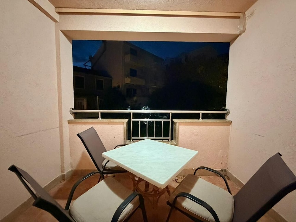 Beachfront Apartments Oaza