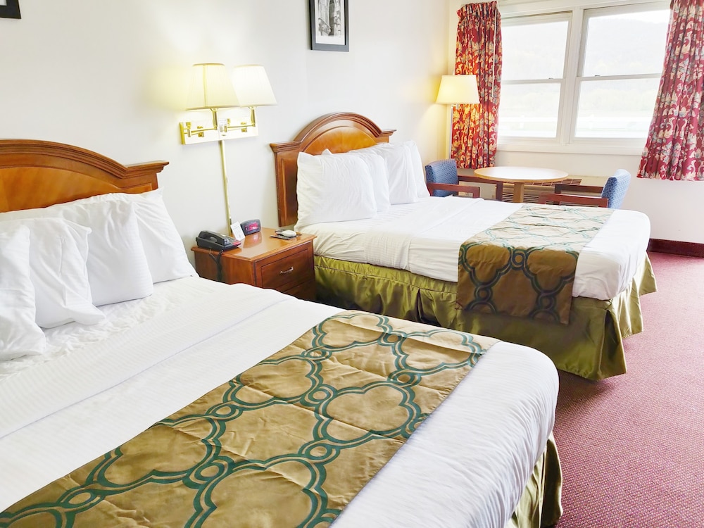 Countryside Inn