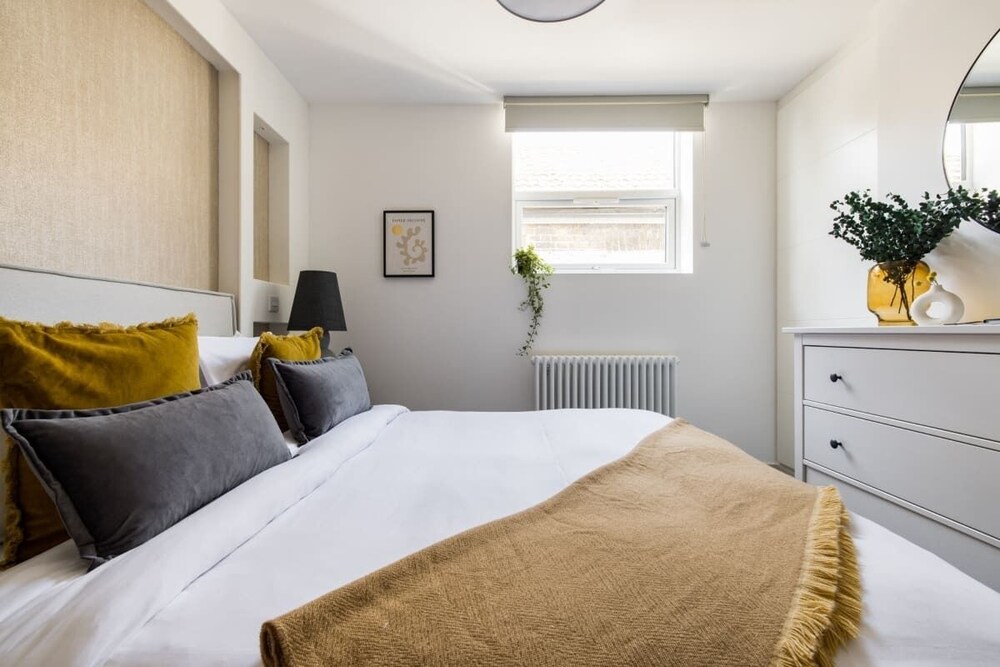 The Battersea Flat - Exquisite 2bdr Flat With Terrace