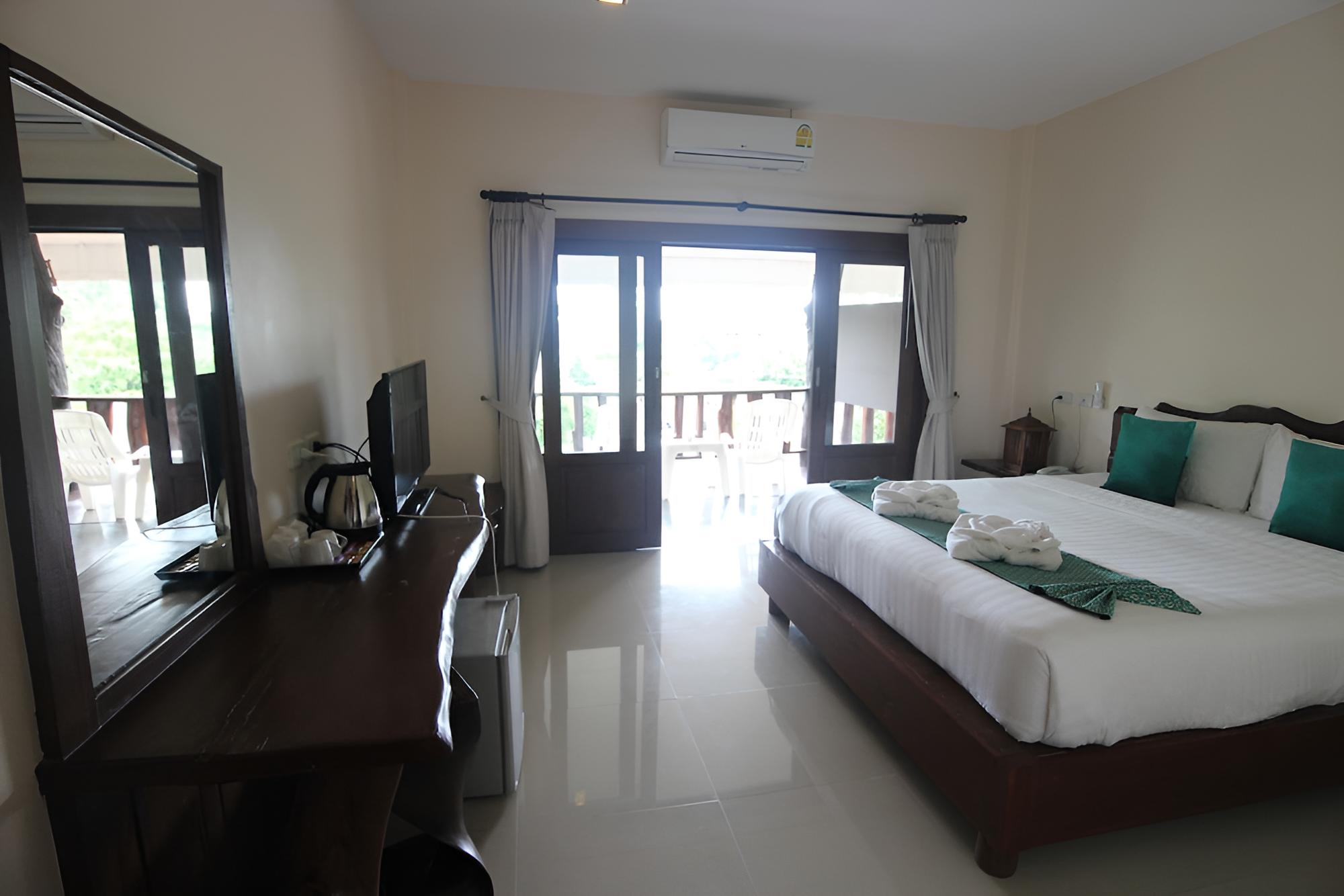 Krabi Klong Muang Bay View