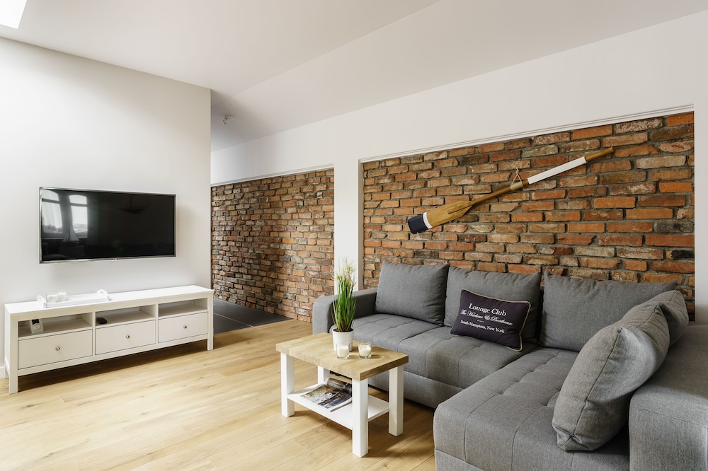 Sanhaus Apartments