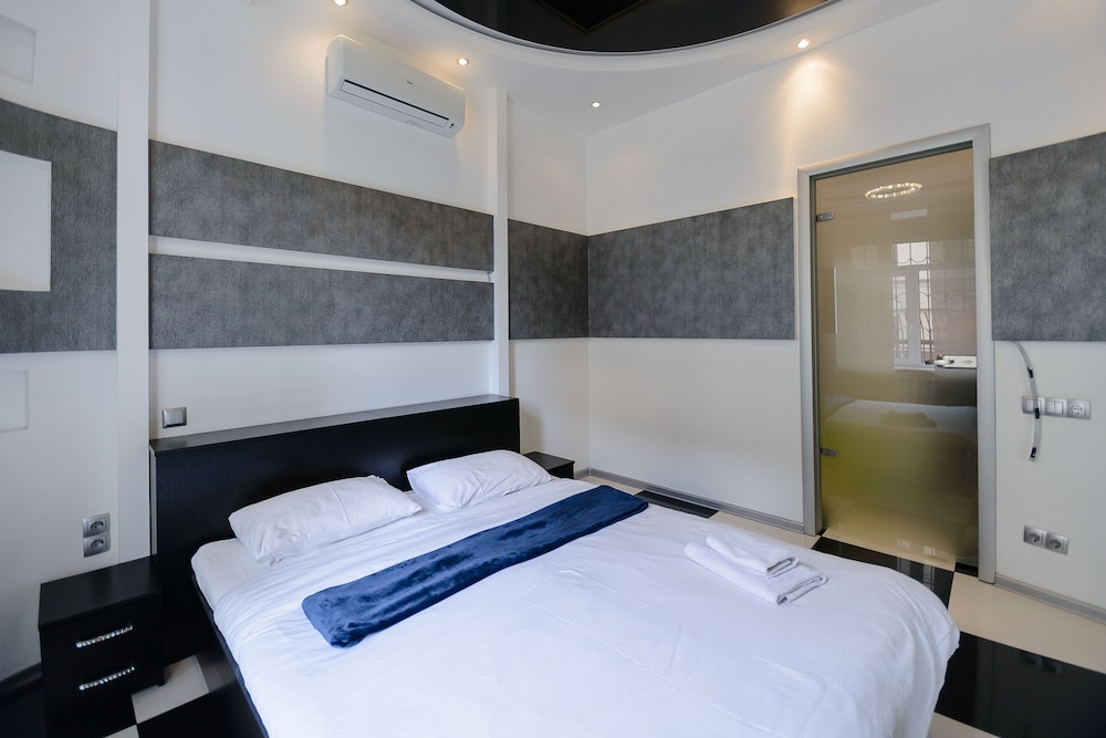 Kiev Accommodation Hotel Service