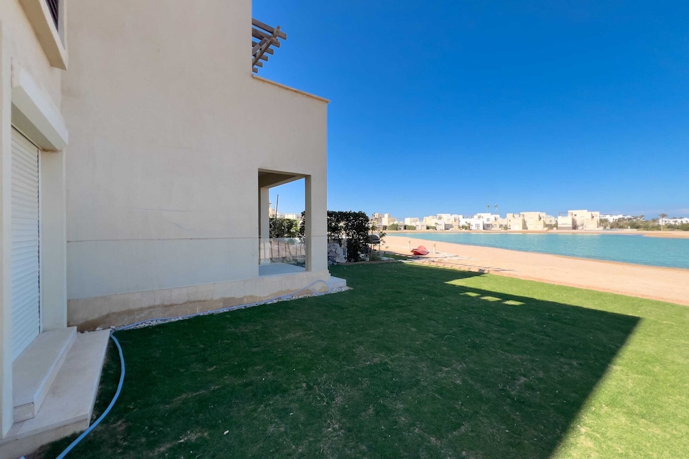 Xuru Stays I Genial 2 BDR w / Pool Access @ Cyan El Gouna