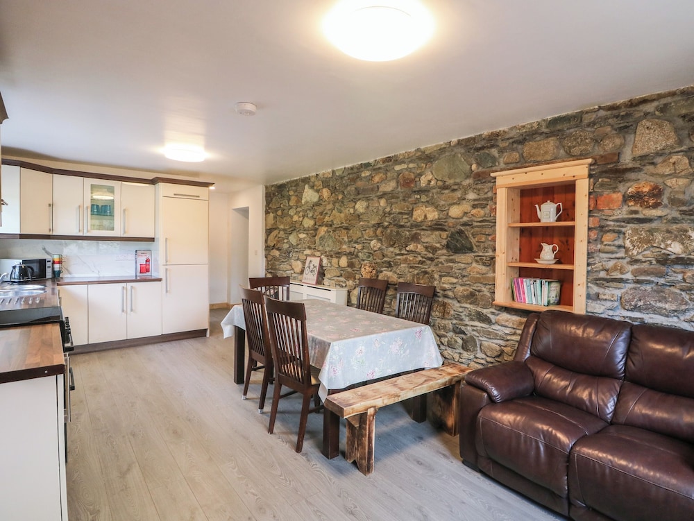 Curragh Cottage