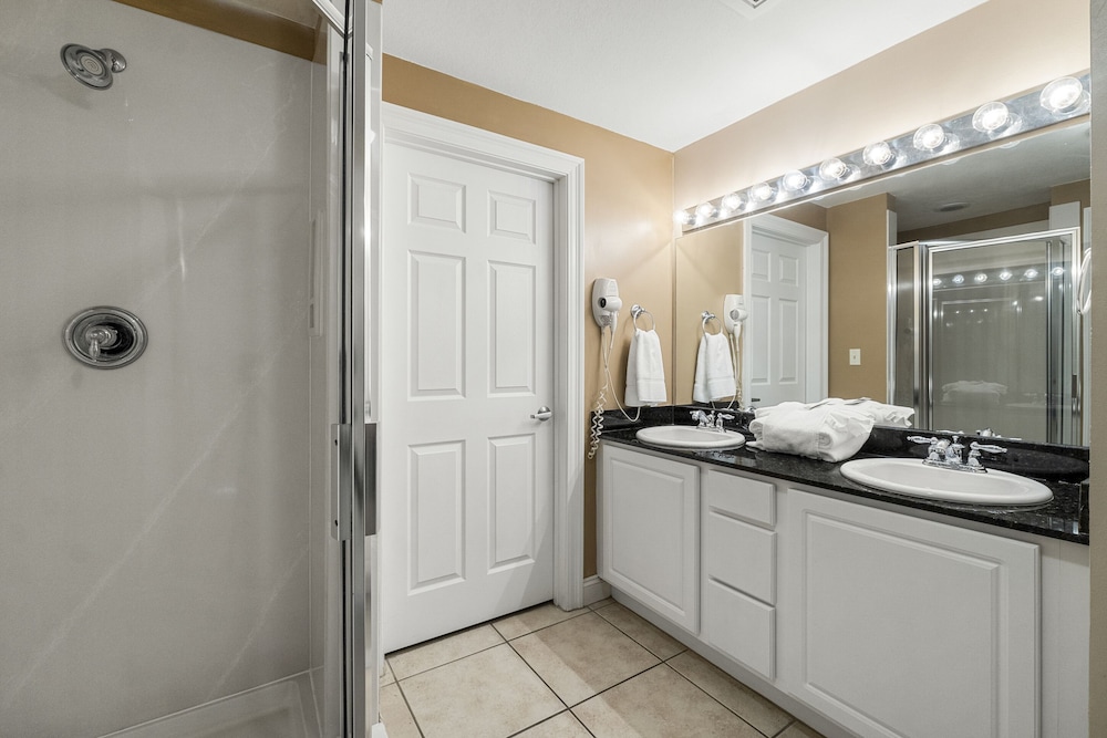 Calypso Beach Resort by Panhandle Getaways