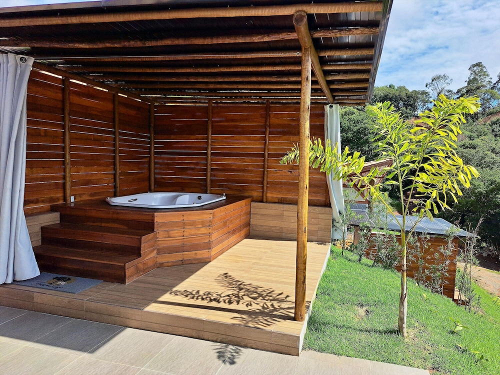 Rancho Ipês do Lago