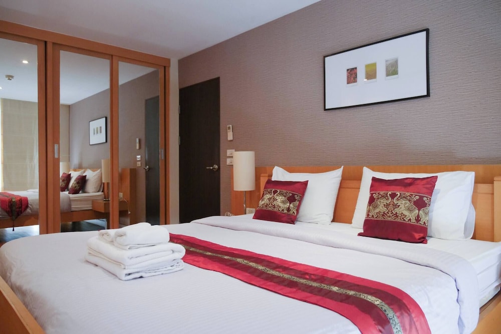 Peaceful and Quiet Apartment on Changklan Road
