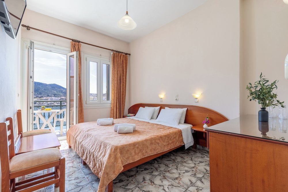 Lemonis Rooms