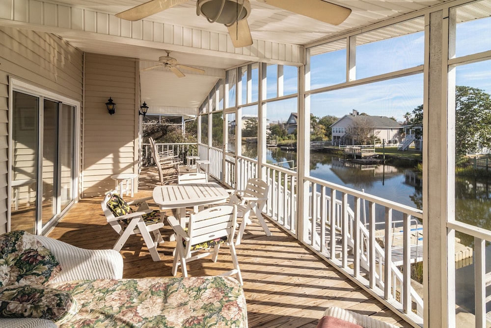 Lachicotte Vacation Rentals