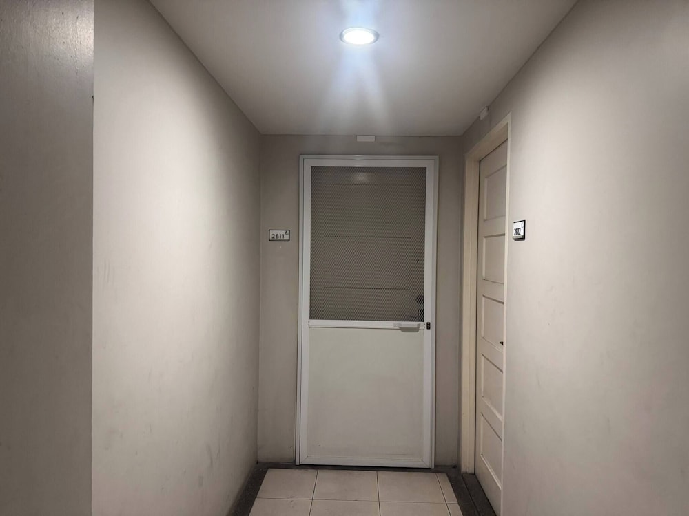 Flair Towers Condo Near MRT Bonifacio and Shaw Within Greenfields