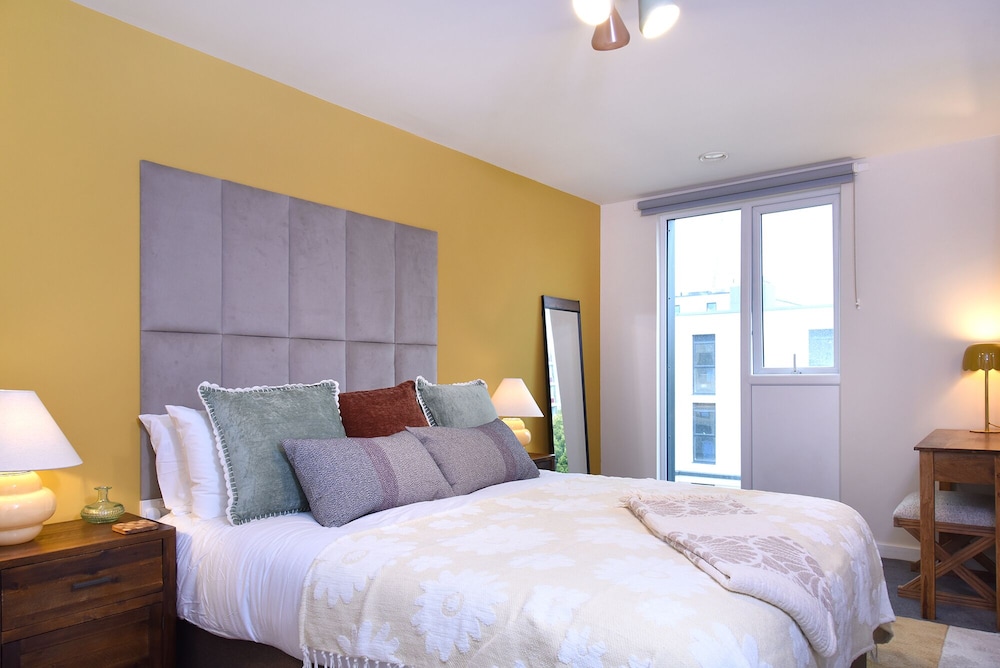 Crown Quarter Apartments