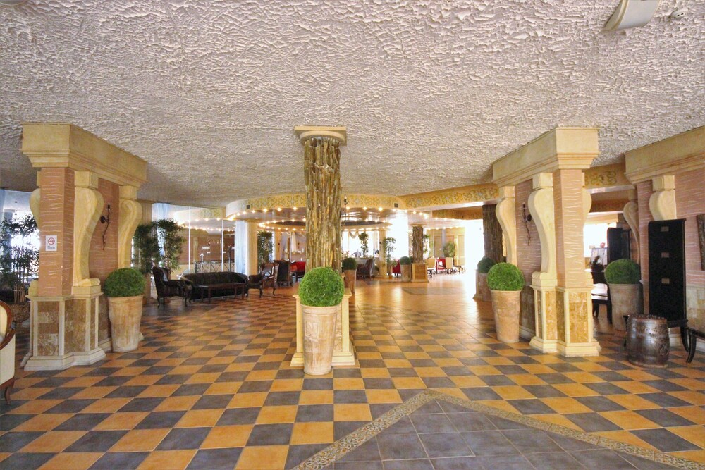 Menada Andalusia Apartments