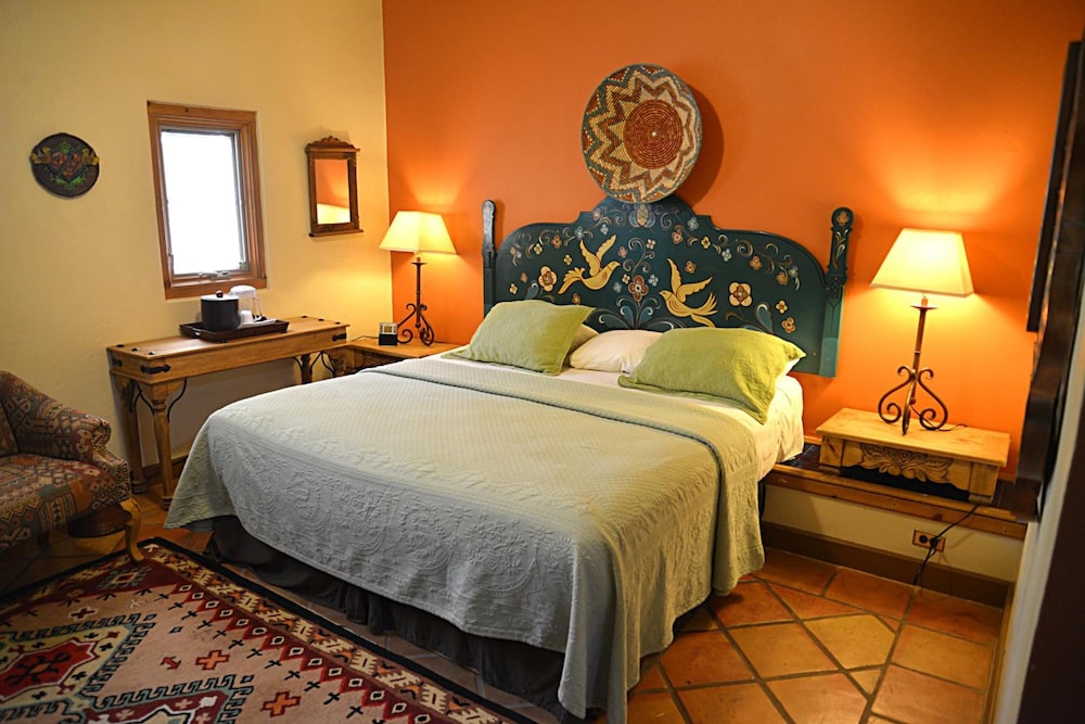 Winslow Vacations - La Posada Hotel - Property Image 39