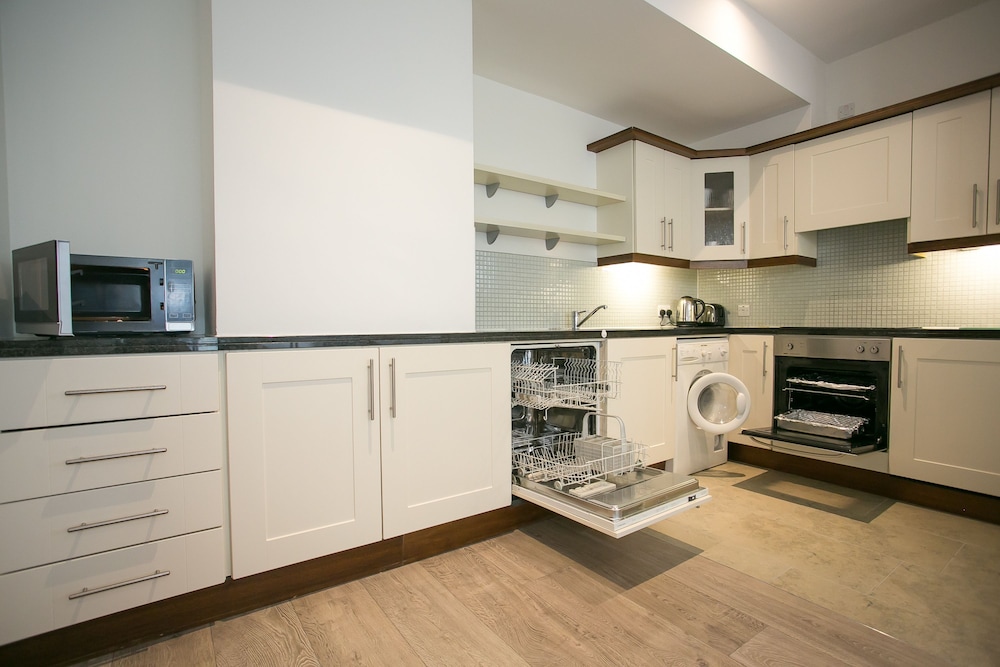 O'Connell Bridge Apartments