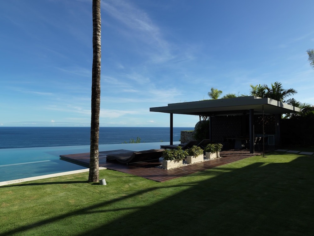 The Ungasan Clifftop Resort 68