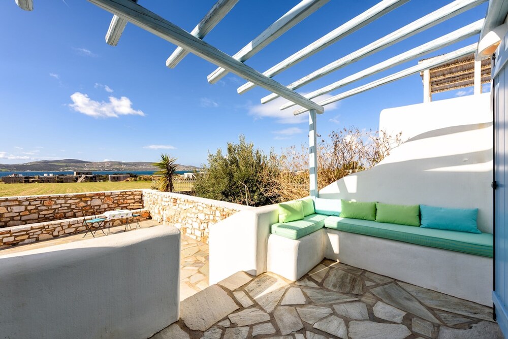 Kite Surf House 5 From the Beach -island Living-