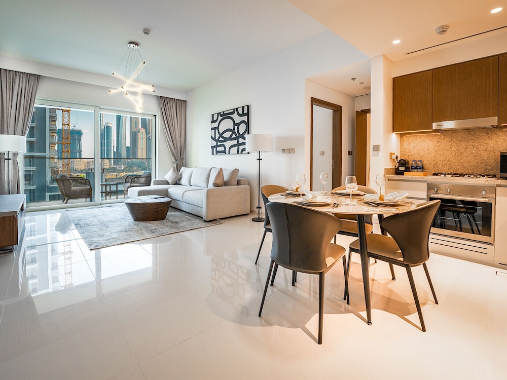 Easygo-luxury Beachfront 1bdr Grand Bleu