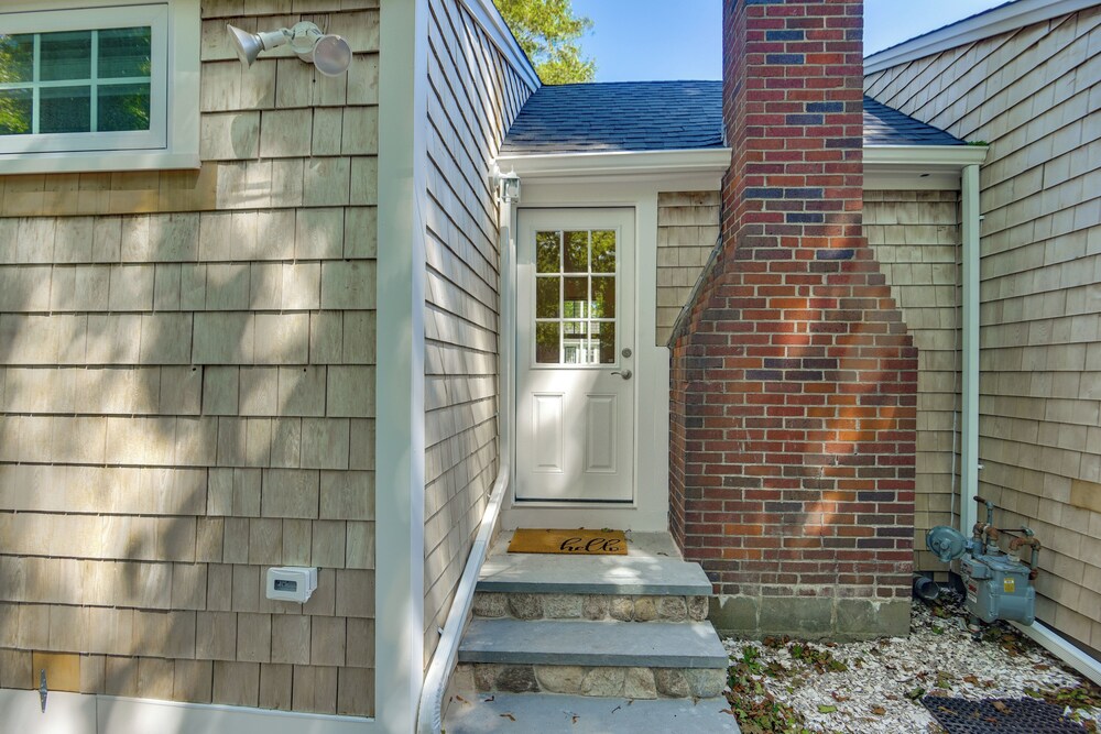 Walk to Main St: Osterville Village Gem w/ Patio