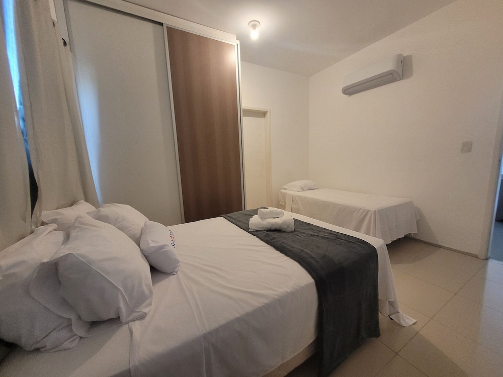 Apart With 2 Bedrooms, 150m From the Beach Kvd0201