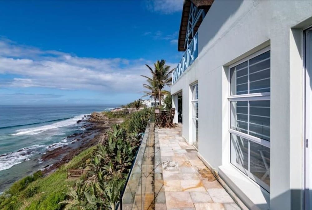 3 Bedroom Beachfront Apartment