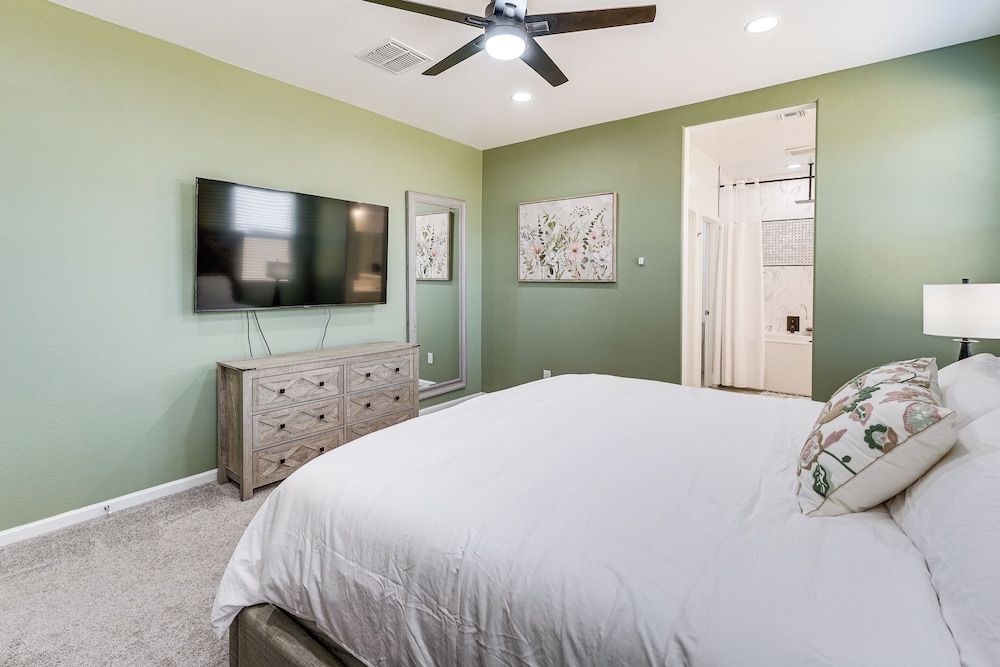 Near Mtn Trails & Sonoran Preserve: Phoenix Abode!