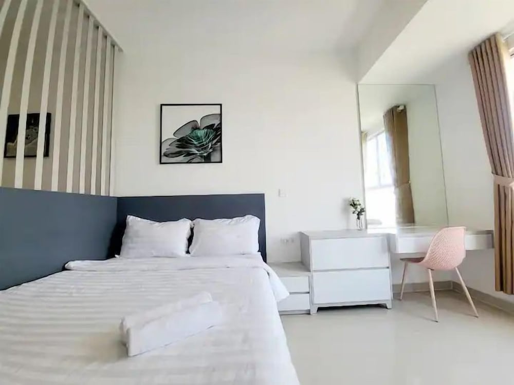Sunrise City View Apartment