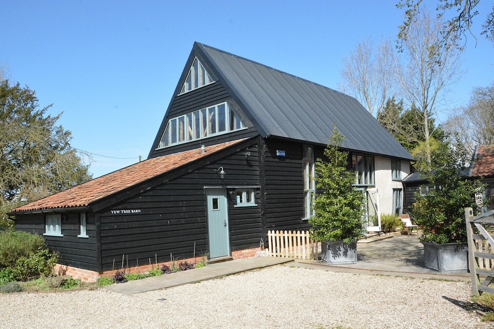 Yew Tree Farm Barn, Worlingworth