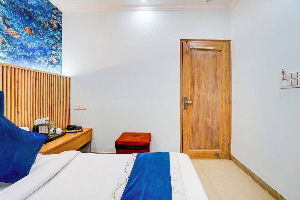 Staybook Hotel Jai Balaji New Delhi Railway Station