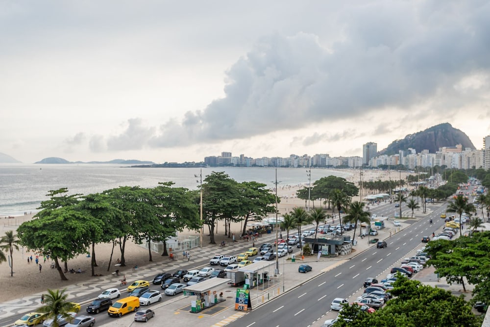 Plaza Copacabana - Conforto e Praia.