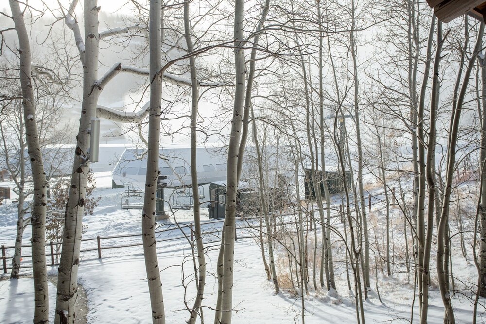 Pine Inn at Trail's End Lodge - Three Bedroom Residence with Den and Spa #5 3 Condo