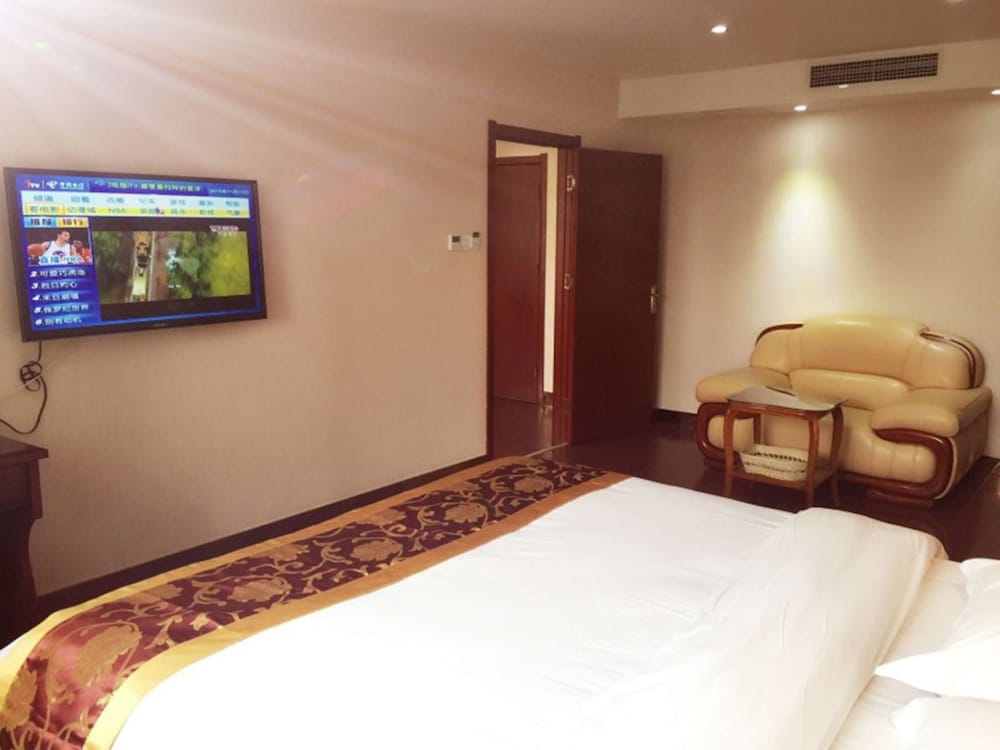 GreenTree Inn JXuZhou East Third Ring Road XCMG Heavy Machinery Hotel