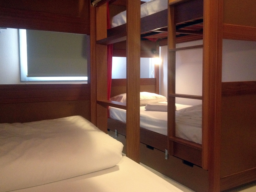 Ey Lisbon Hostel