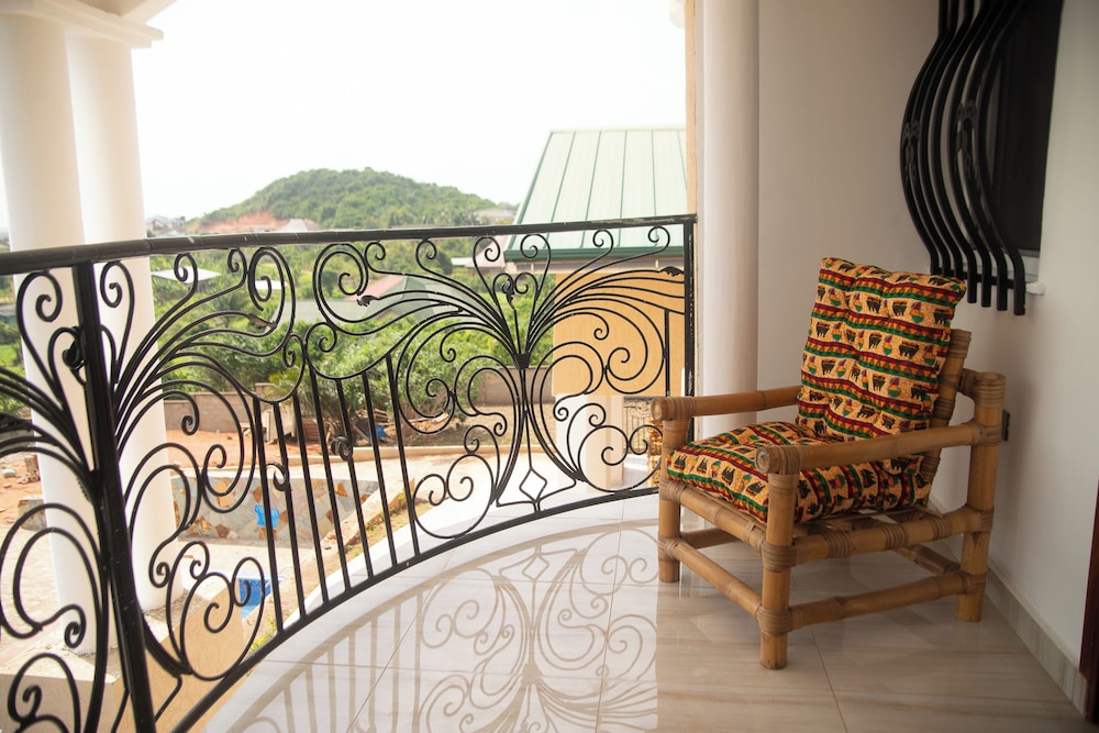 Pito Guest House