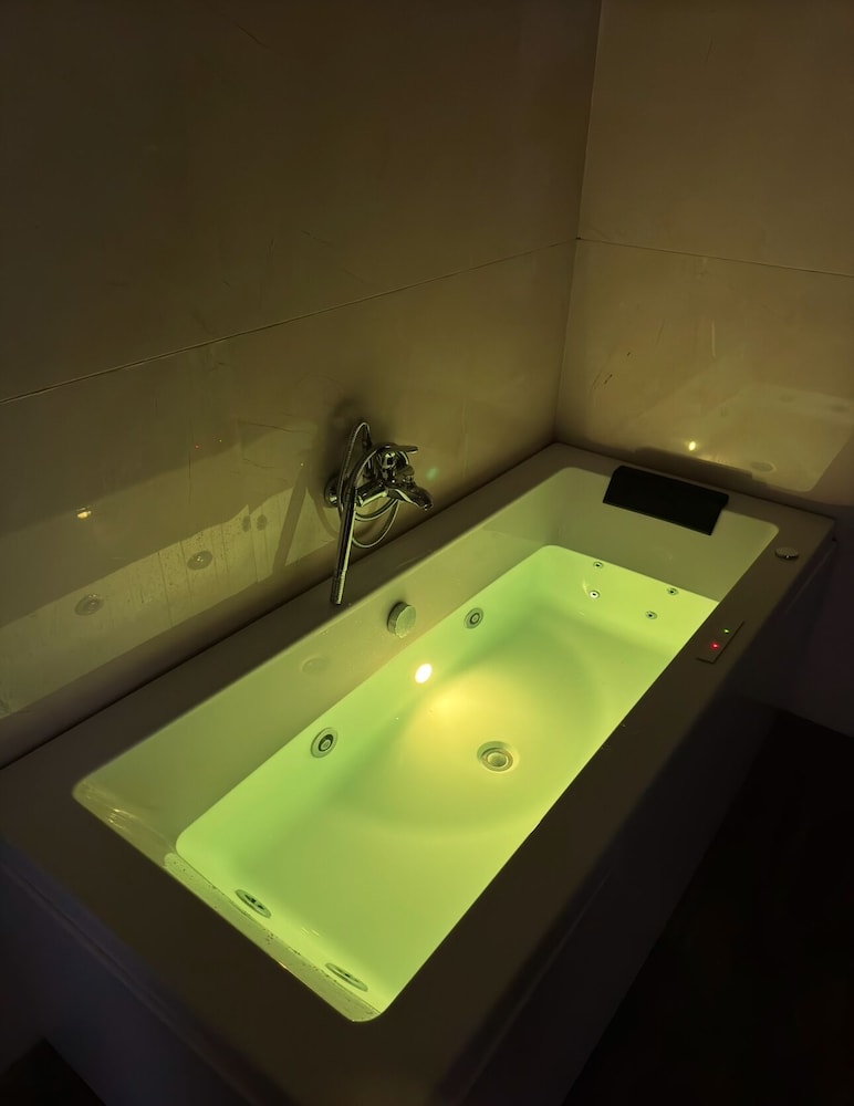 Jyoti Shree Resort