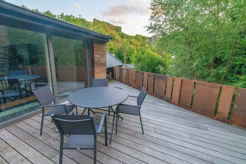 Holiday Home in La Roche With Castle Views