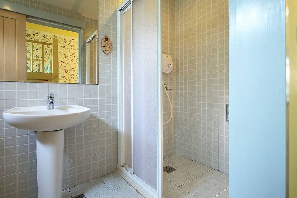 OwlStay GreenVilla