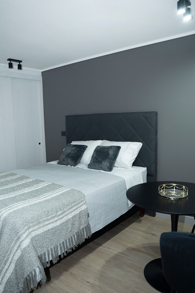 Compañia 1703