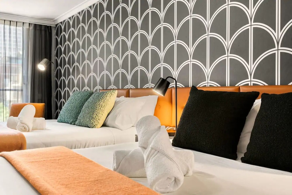 Kozyguru | Haymarket | 2 Bedroom Studio Apartments On George St