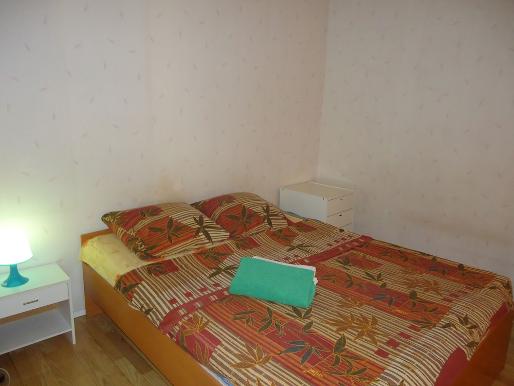 Apartments Krulenko 15