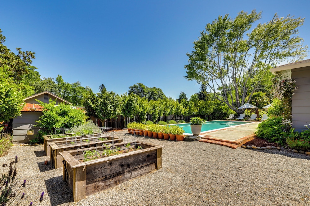 Wine Country Retreat in Russian River Valley!